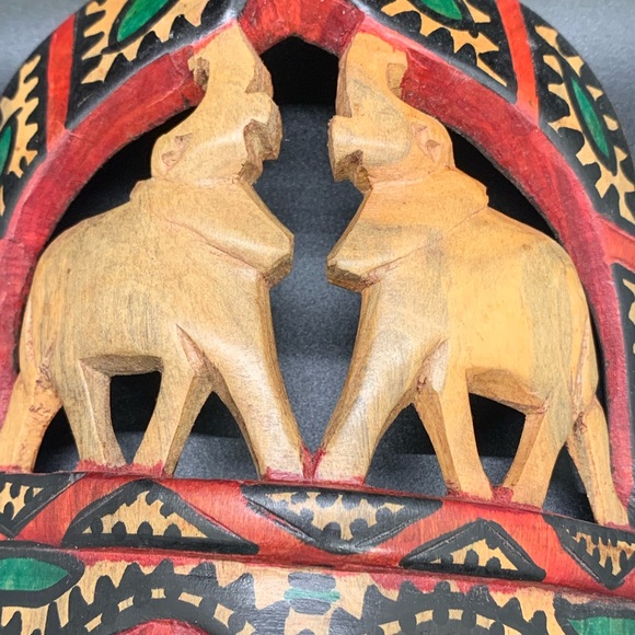 African Wooden Carved Mask with Elephants - Picture 4 of 7